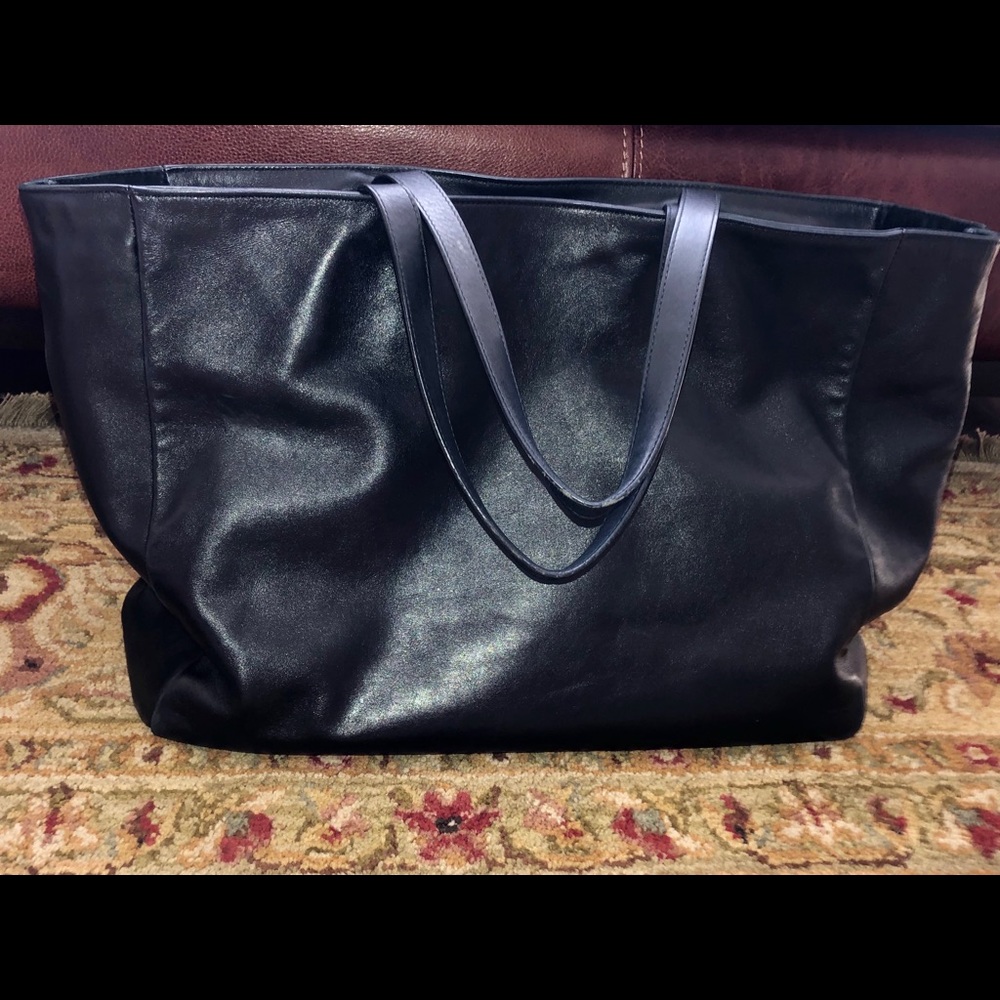 YSL Reversible Tote - Picture 3 of 8